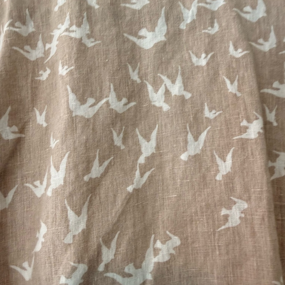 J. Jill Linen Button-Up Shirt in Mauve with White Bird Motif Size L - Picture 5 of 5
